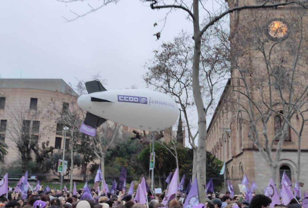 8M 2025 CCOO un globo en el cielo 1741548043269 975 k