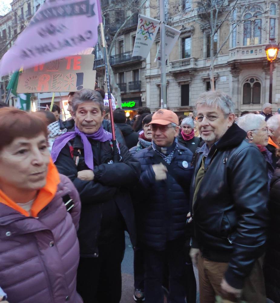 8M 2025 ramon franquesa en la manifestacion 1741549305113 997 k