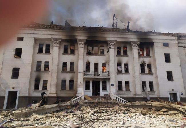 Amnistia internacional crimenes de guerra en Ucraina