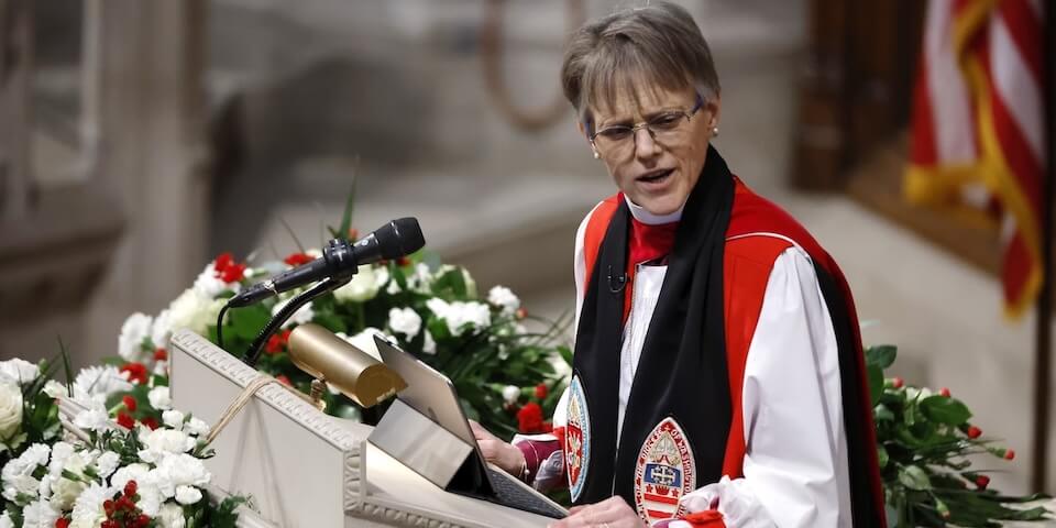 Avaaz la obispa Budd aremete en su sermon contra las politicas de Trump 53229 bishop budde