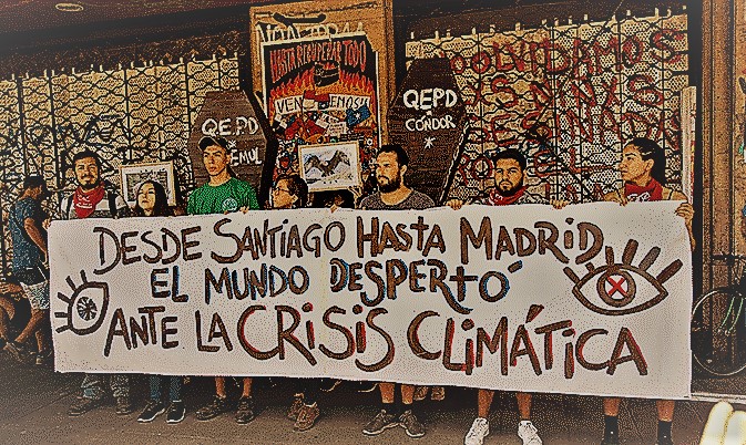 Canvi climtic activistes des de Santiago de Xile davant la crisi climtica. 2