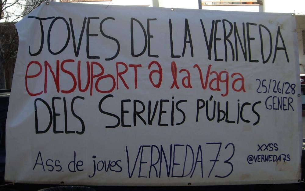 IMGP7941joves de la verneda en suport amb la vaga pels serveis publics