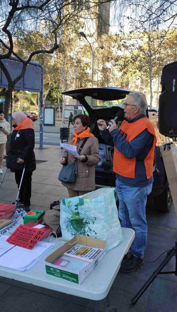 MAREA PENSIONISTA 18122023 IGNASI PARLA DE LA MANIFESTACIO EL PROPER 7 DE ABRIL IMG 20231218 1004253786 DISMINUIT A 1008 