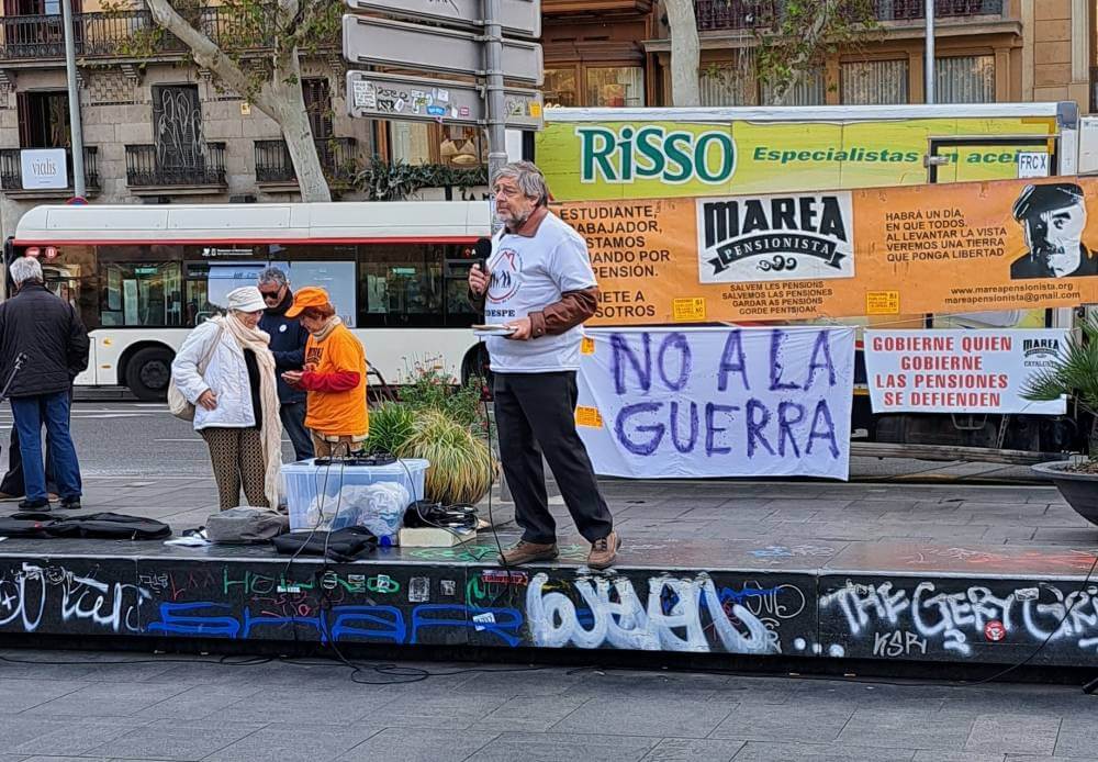 MAREA PENSIONISTA RAMON FRANQUESA EL 11 DE DICIEMBRE EN LA PLAZA UNIVERSIDAD 20231211 103223