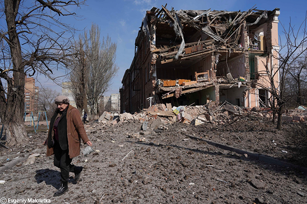 MEDICOS SIN FRONTERAS LA VIDA BAJO LOS BOMBARDEOS EN MARIUPOL