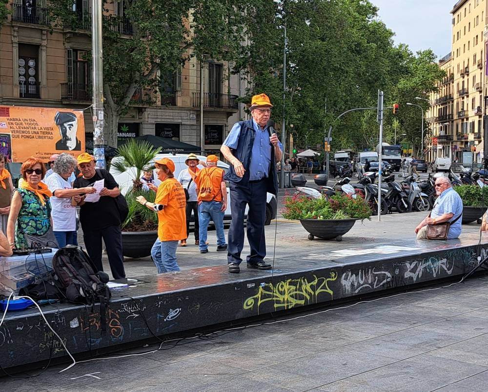 Marea pensionista 03062025 Crespin llamando a la concentracin por la republica el proximo 15 de junio20250602 103612