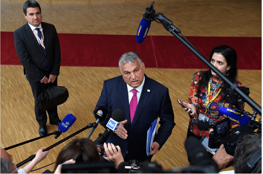 Reporters sense fronteres viktor olban 1