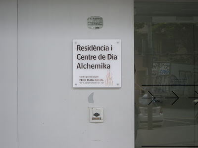 Residencies gent gran barcelona alchemika 2 2006 01 09 01 41 57 0252 opt 1