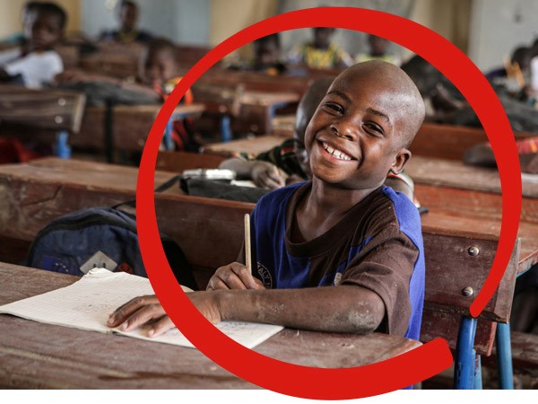 Save the children los nios y nias del mundo no son responsables de las guerras