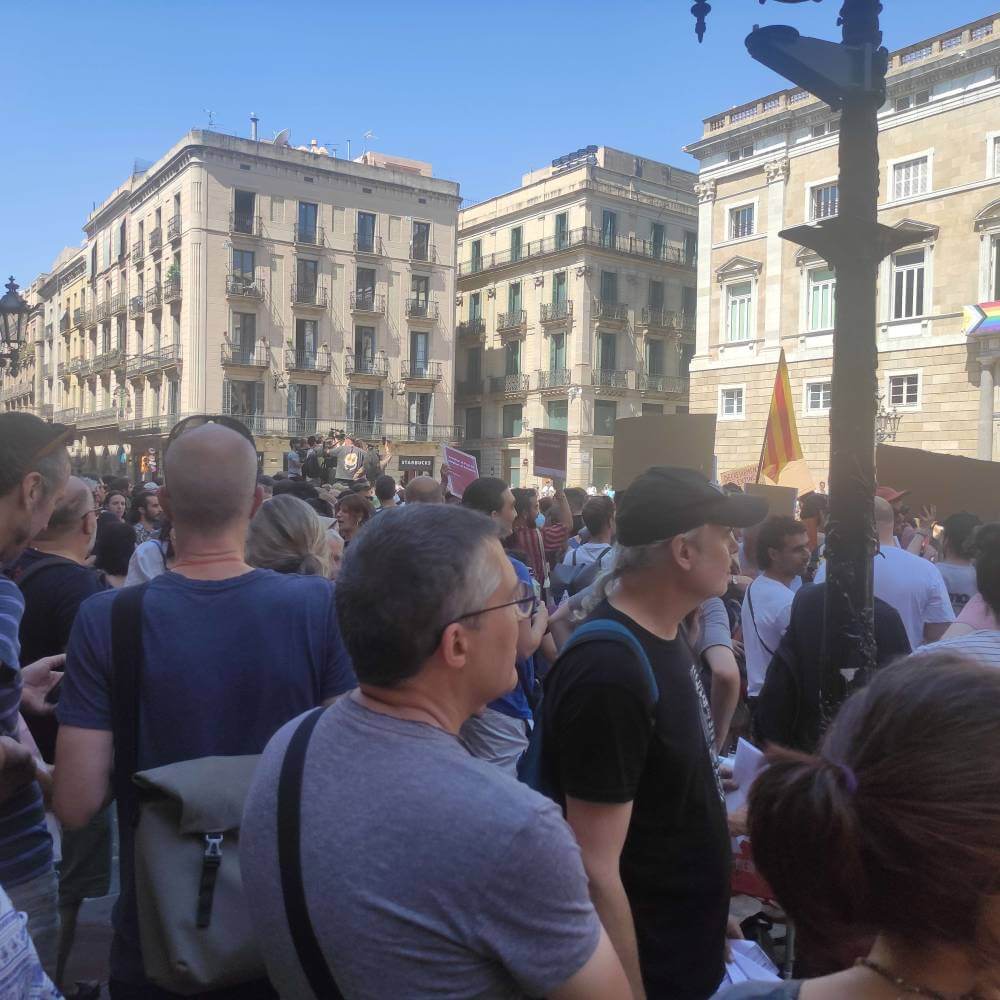 Zeroport concentracio plaa sant jaume ciutadans 1751205634951 989 k