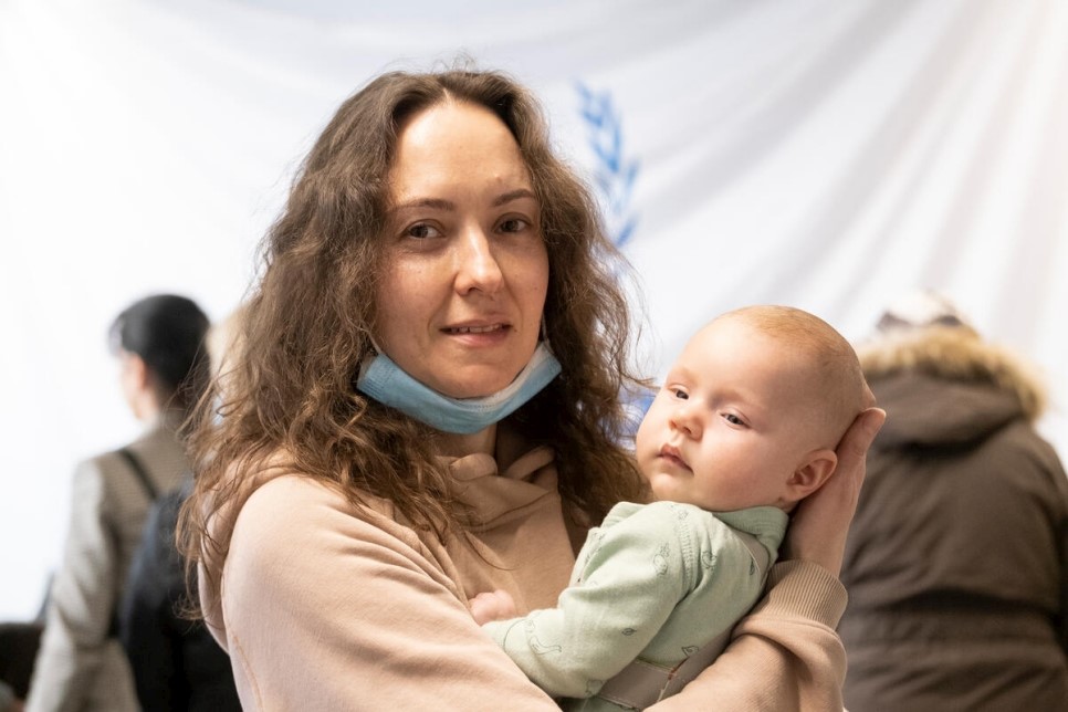 acnur ayuda a los refugiados ucranianos 