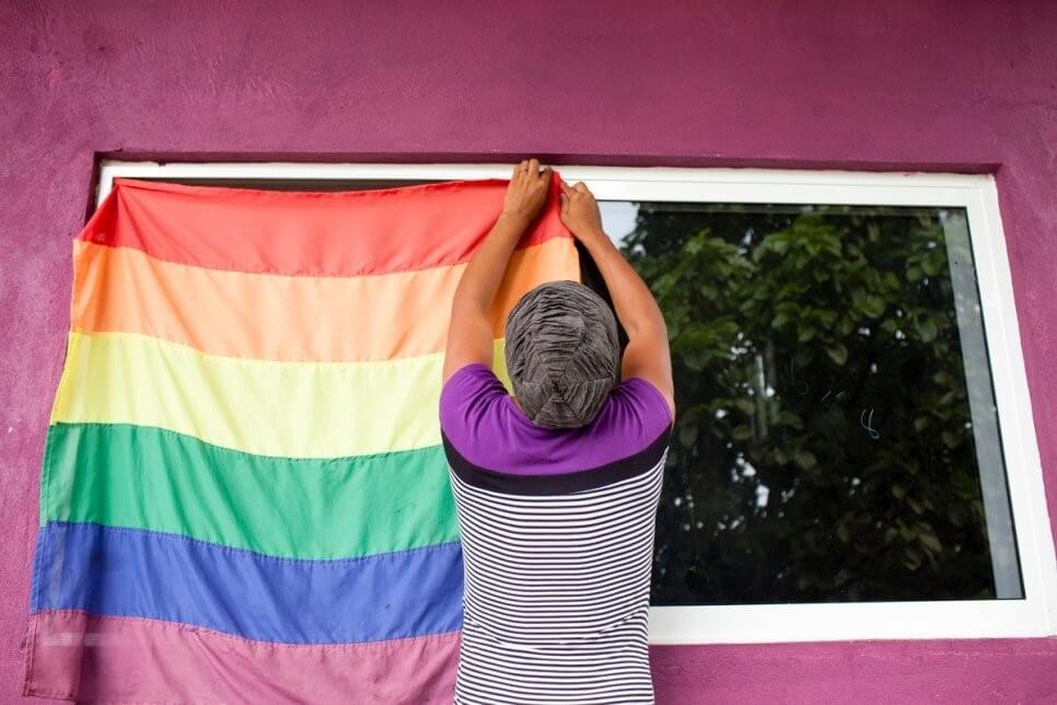 acnur proteger a lesbianas gaays bisexuales transgnero intersexuales y queer