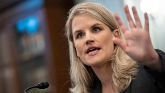 avaaz Frances Haugen ex empleada de Facebook