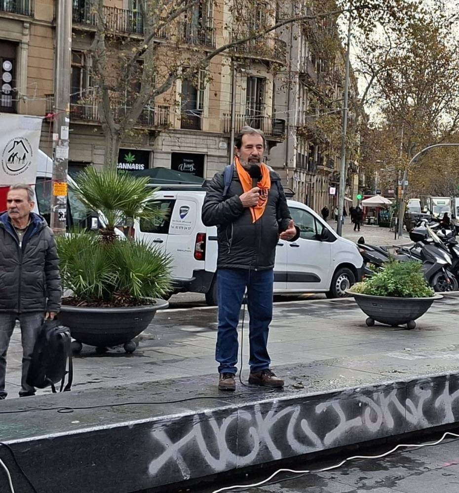 mAREA PENSIONISTA 12012026 PENSIONISTA INFORMANDO DE LA PROXIMA VISITA DEL ALCALDE DE cORNELLA 20260119 101200