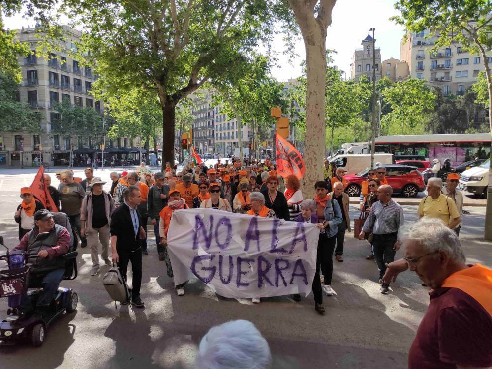 marea pensionista 13052024 pensionistas en manifestacion se dirigen a la universidad para apoyar estudiantes 1715624520730 977 k