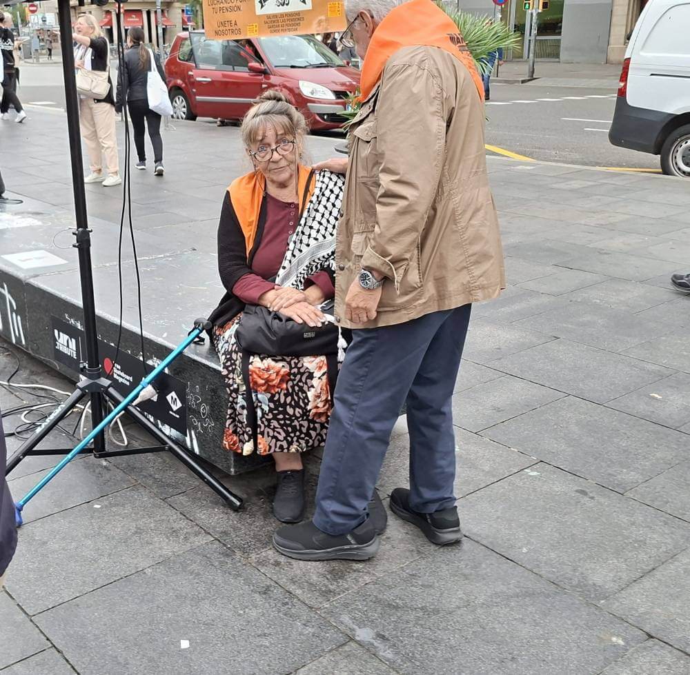 marea pensionista 13102025 compaera pensionista que tiene dificultad para desplazarse 20251013 100200