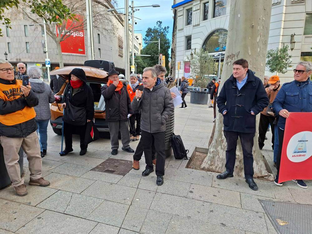 marea pensionista 26012026 Anel Tubau frente al Banco de Espaa 0126 104314
