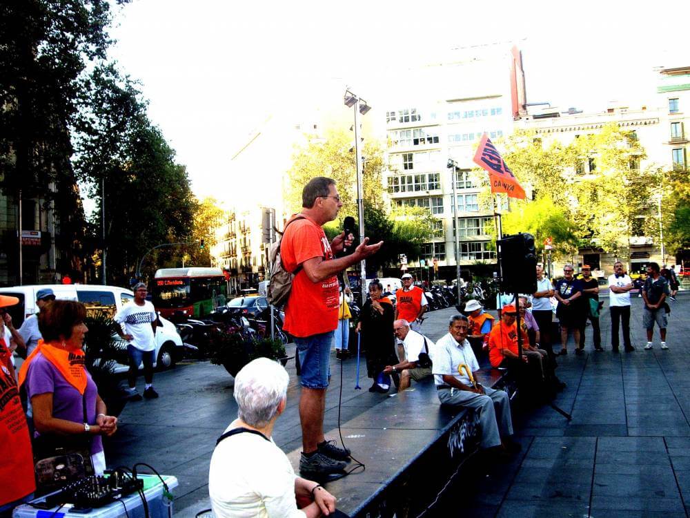 marea pensionista compaero frances en apoyo de los pensionistas espaoles IMGP8402