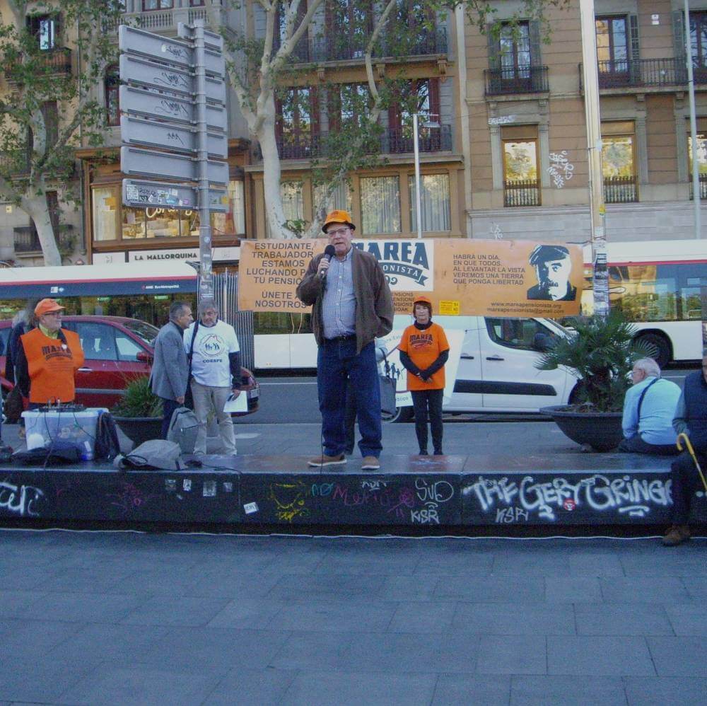 marea pensionista de catalunya compaero de Sant Adria IMGP8577 disminuida 900 k