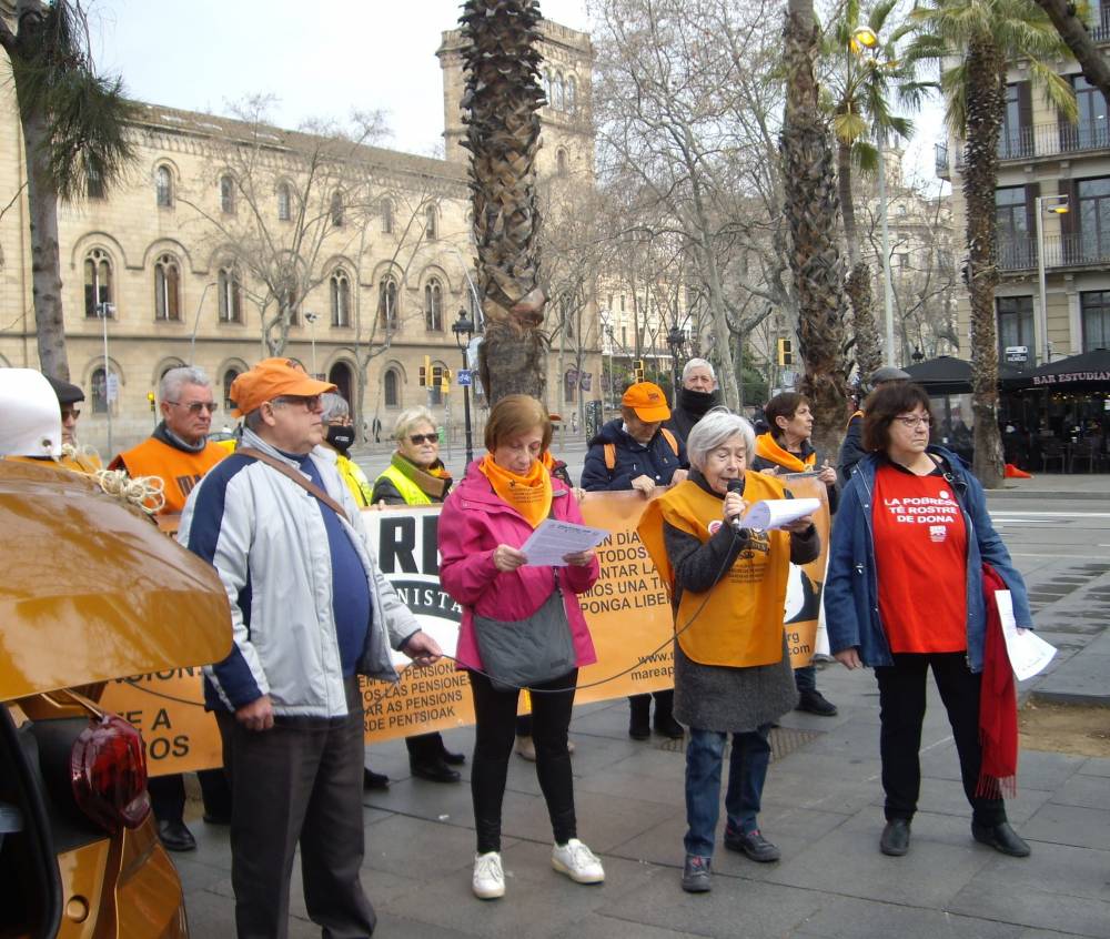 marea pensionista manifestacion a favor pueblo pension en su lucha pensiones IMGP7524