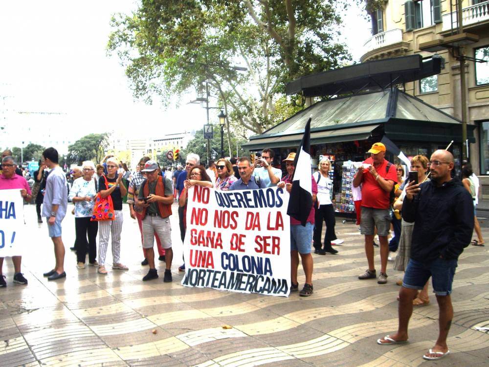 peru no queremos no nos da la gana de ser colonia norteamericana IMGP8185