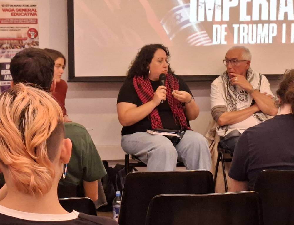 sindicat destudiants 08052026 Elena parla sobre la problematica de les bibliotecaries20260508 191723