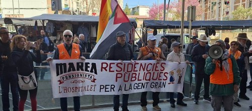 MAREA PENSIONISTA DE CATALUNYA ES MANIFESTA PER LA SANITAT PÚBLICA A CORNELLÀ.