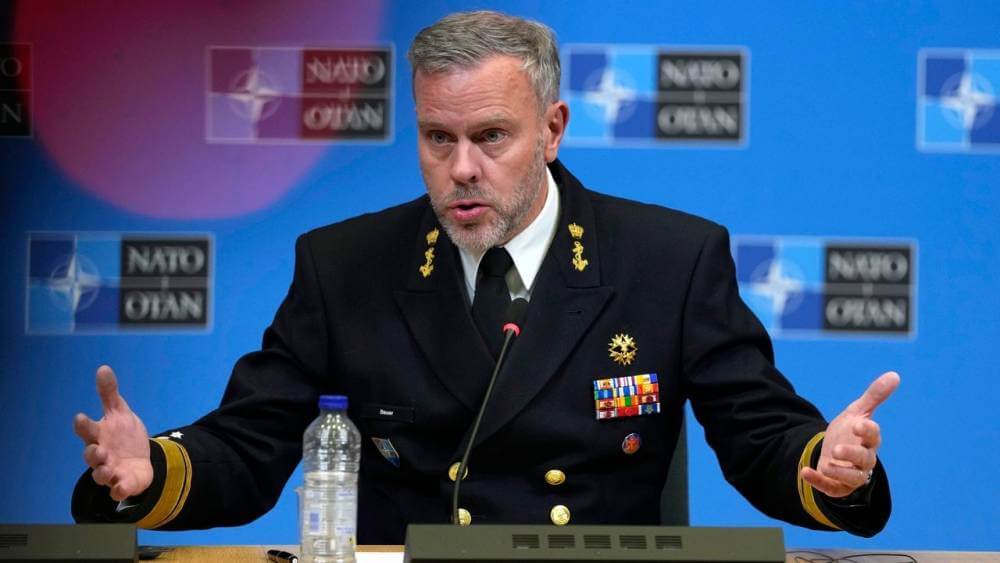 world socialist web site el maximo responsable militar de la OTAN pide atacar a Rusia con armas