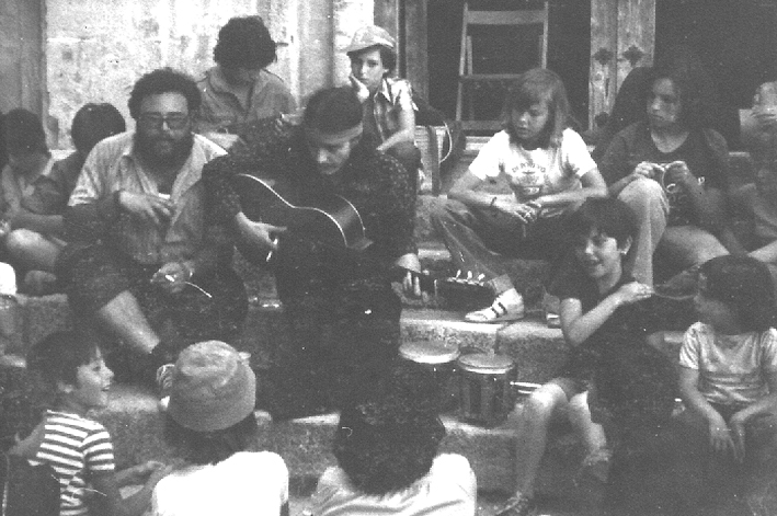 la luicha por la asociacion de vecinos 8 EST records 08