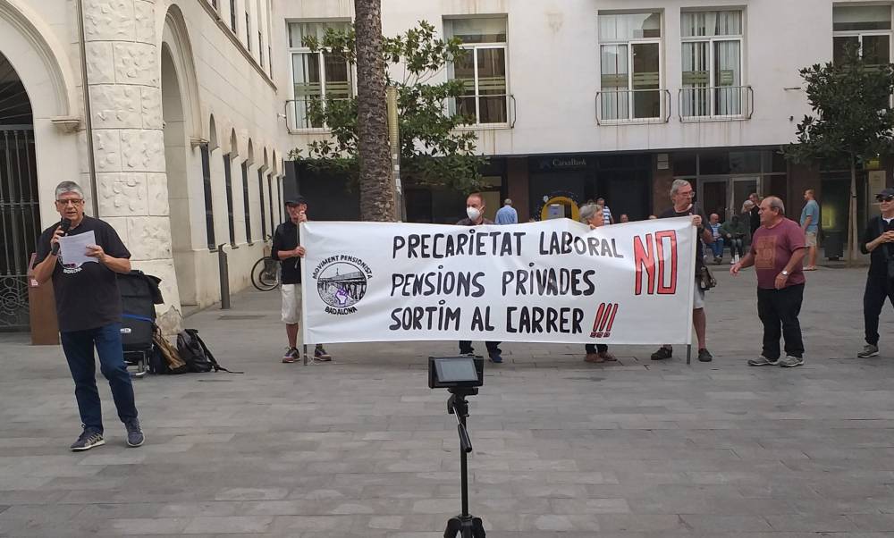 pensionistes badalona 4 20221024 113038 3